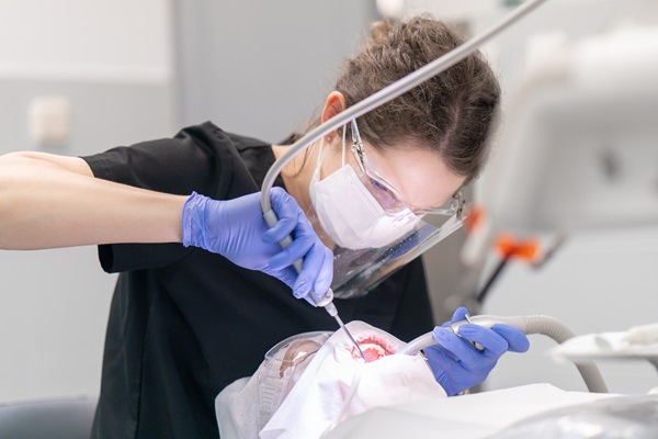 Benefits Of Getting A Professional Dental Cleaning