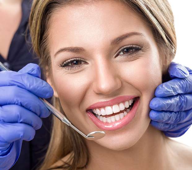 Torrance Teeth Whitening at Dentist